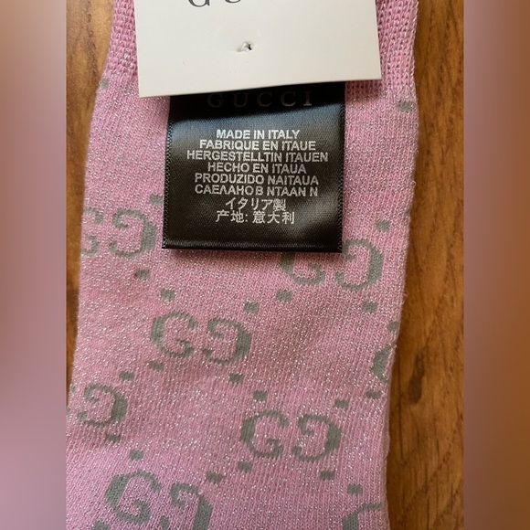 Luxury Pink Gucci Crew Socks - Picture 2 of 2